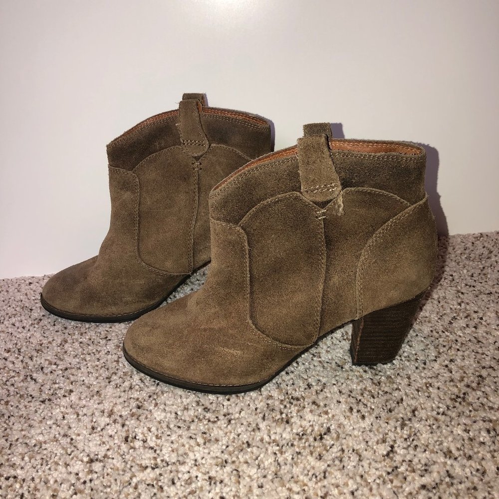 Clark's Indigo Ankle Boots